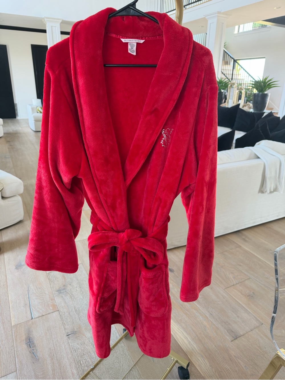 Victoria's Secret Plush Red Women's Robe with Belt